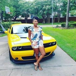 Meet your Posher, Lisa